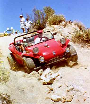 Rudy's Corvair-powered Super Manx on Drop-Off